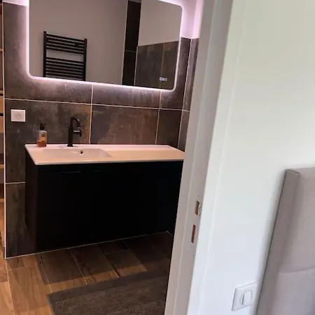 Grange Luxe Renovee Plein Centre فندق