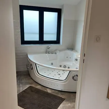 Grange Luxe Renovee Plein Centre فندق Arsac